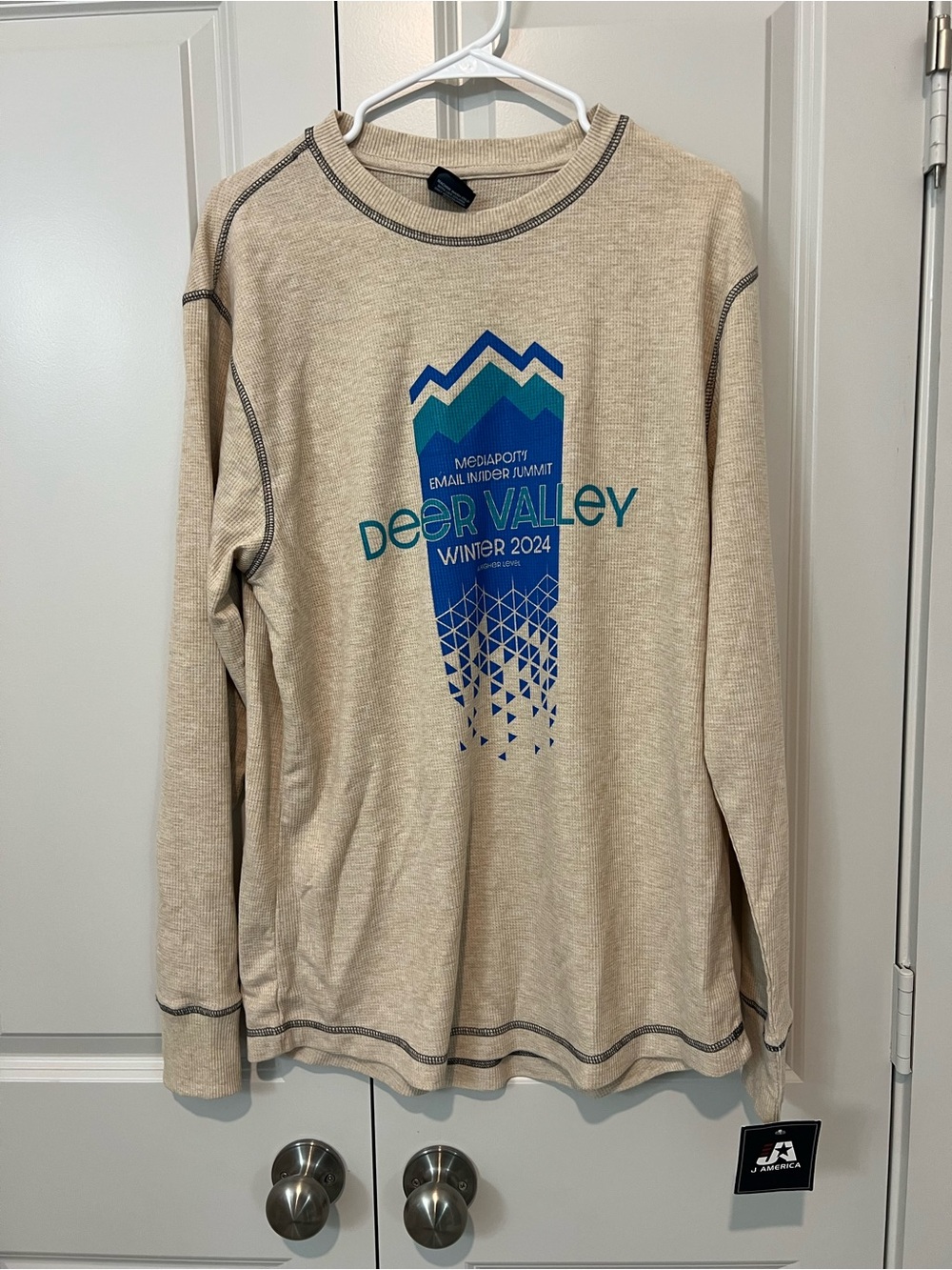 J. America Beige Deer Valley Long Sleeve Graphic Tee with Blue/Teal Print